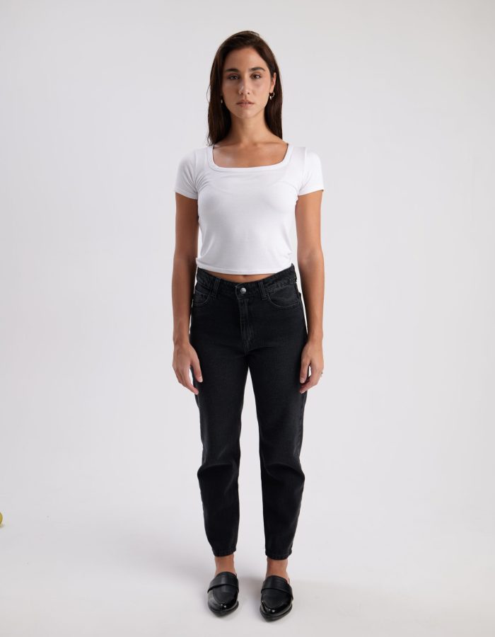 Pantalón Jean Momfit Clásico Cerati Negro Gastado