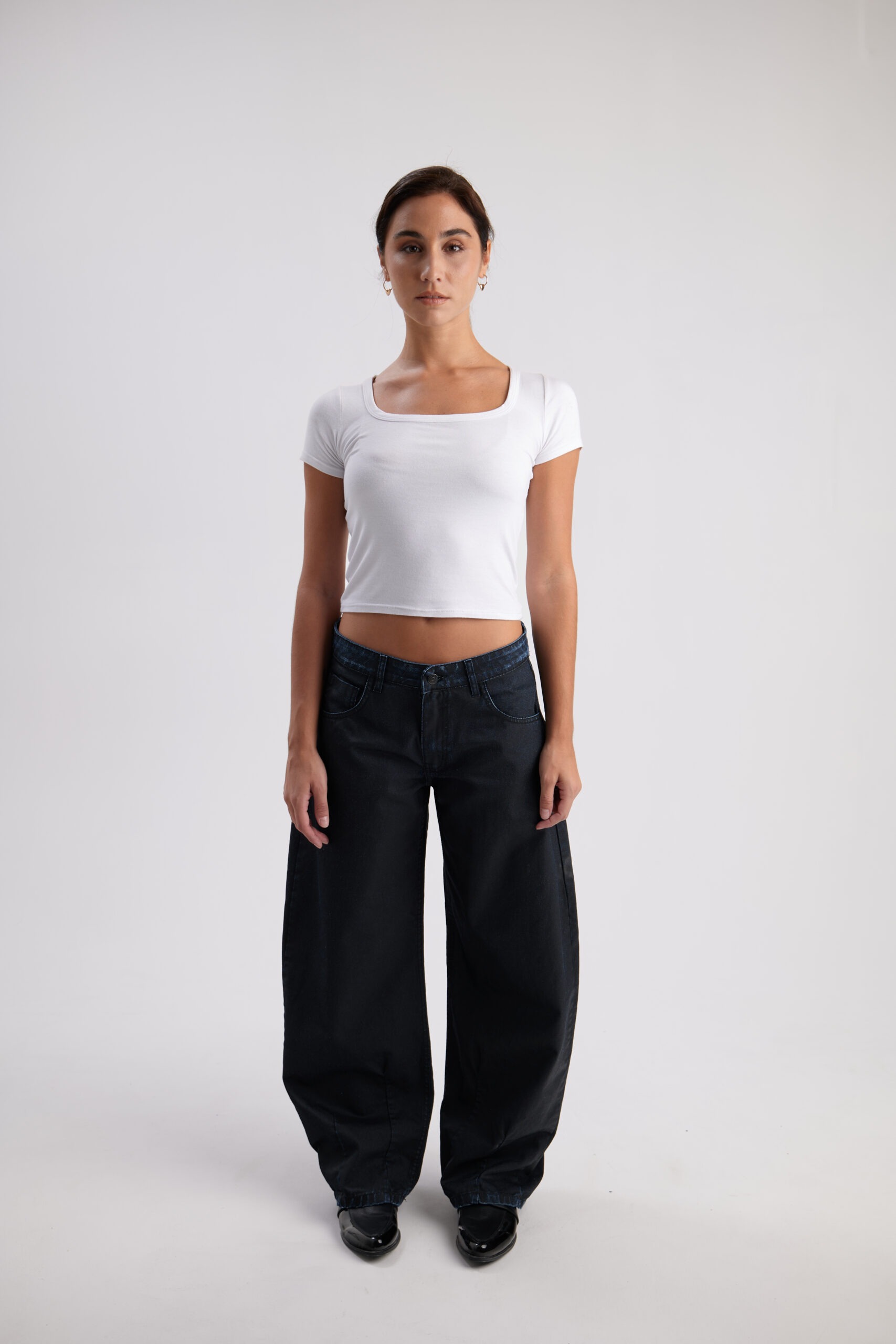 Pantalón Jean Engomado Ozzy Negro Azulado