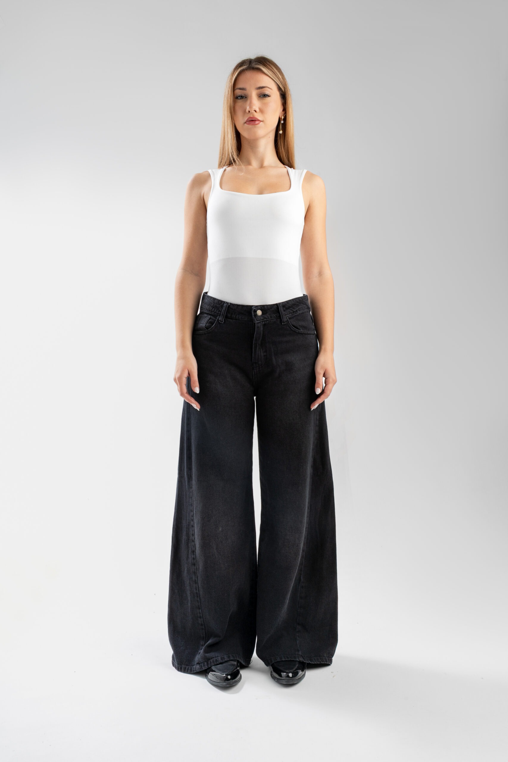 Pantalón Jean Wide Leg Julieta Negro